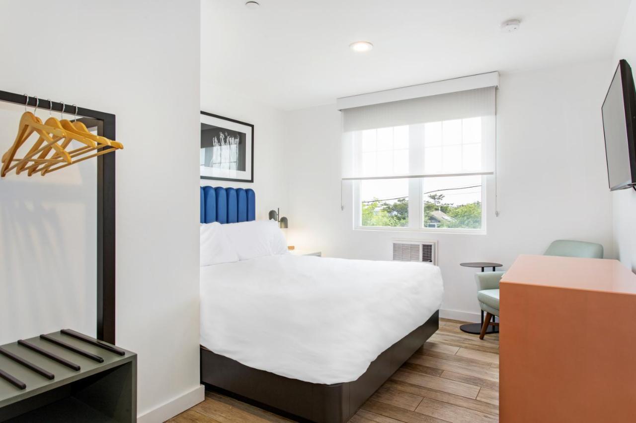 Grove Hotel Cherry Grove Экстерьер фото