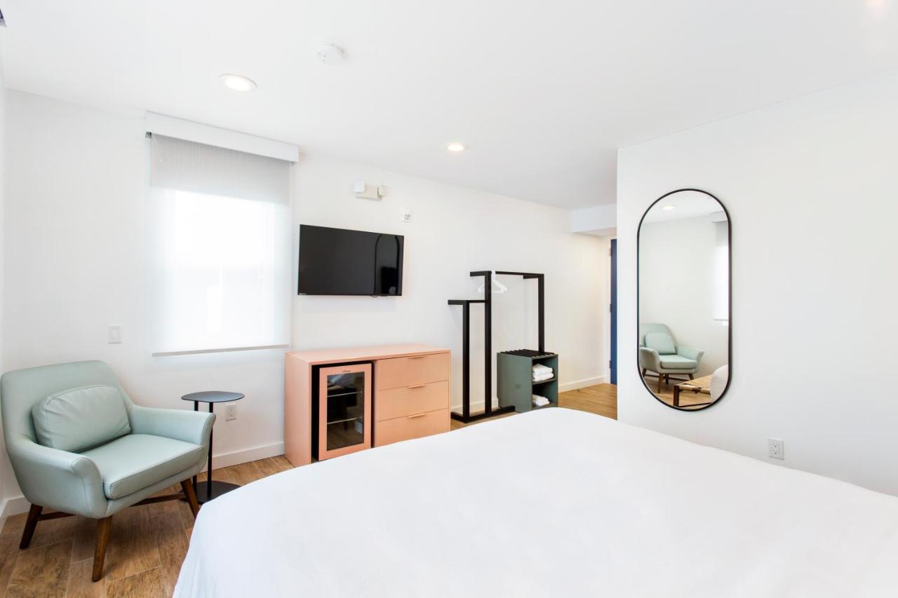Grove Hotel Cherry Grove Экстерьер фото
